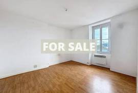 Town House In Popular Coastal Resort of Honfleur