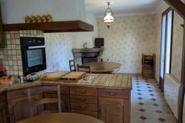 Detached Country House with Outbuilding and Open View