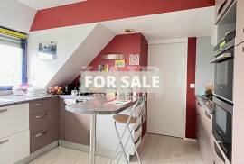 Duplex Apartment Close to Train Station