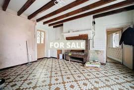 Cottage with Garden in a Rural French Village Cottage with Garden in a Rural French Village