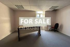 Property in Heart of Popular Small Rural Town