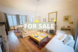 Town House in Coastal Resort Location