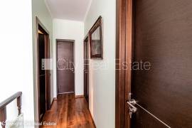 Detached house for sale in Riga, 240.00m2