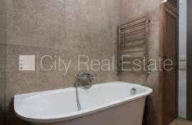 Apartment for rent in Riga, 100.00m2