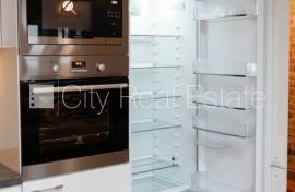 Apartment for rent in Riga, 100.00m2