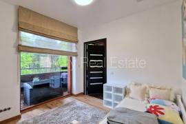 Apartment for rent in Jurmala, 137.80m2