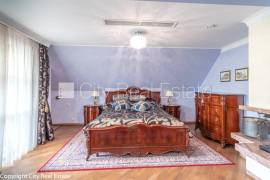 Detached house for sale in Riga, 422.00m2