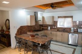 Boca Raca Penthouse #7: Spectacular Ocean-View Penthouse in the Heart of Tamarindo