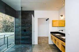 Casa Arcadia: Ocean-View Home with Two Income-Producing Studios