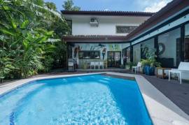Casa Bosque: Modern 3-Bedroom Villa with Pool in Pacific Residences, Near Tamarindo