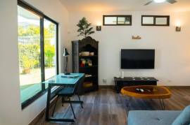 Casa Blanca: Your Valley View Oasis Minutes from Tamarindo