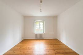 Solid investment: 2-bedroom apartment in quiet Grazer Platz location