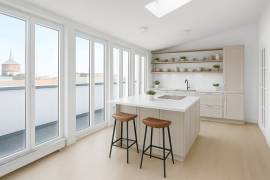 Kollwitzstplatz: 5-room Penthouse with Roof Terrace, Wasserturm & Skyline views