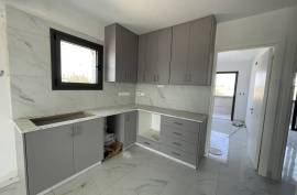 2 Bedroom Modern Apartment - Paphos Town