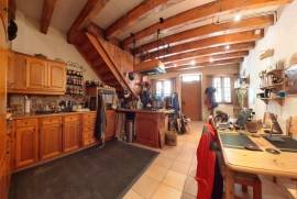 8 room, 324m2 Character property for sale in Nezignan l'eveque - 475 000 € * 8 room, 324m2 Character property for sale in Nezignan l'eveque - 475 000 € *