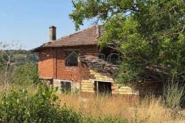 Two-Story House with a Large Plot in the Village of Zagortsi, Burgas Region