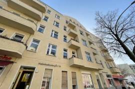Old apartment in need of renovation *Own use from 2027* | Sweet Home