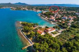 BUILDING LAND WITH AREA OF 1133 M2 - CENTER, UGLJAN