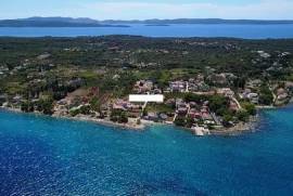 BUILDING LAND OF 7186 M2 IN THE FIRST ROW TO THE SEA - UGLJAN, UGLJAN ISLAND