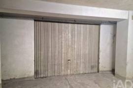 Parque de Estacionamento / Garagem / Box em Viana do Castelo e Meadela de 27,5 m²