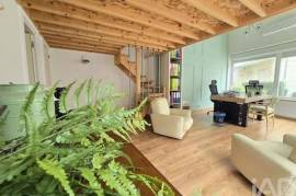 Loja / Estabelecimento Comercial em Santa Iria de Azoia, São João da Talha e Bobadela de 33,00 m²