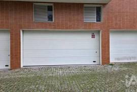 Parque de Estacionamento / Garagem / Box em Ovar, São João, Arada e São Vicente de Pereira Jusã de 28 m²