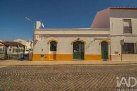 Restaurante em Redondo de 165,00 m²