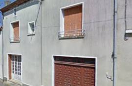 4-Bedroom House to Renovate in Pleuville - €15,000