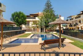 4 Bedrooms - Townhouse - For Sale