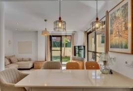 4 Bedrooms - Townhouse - For Sale