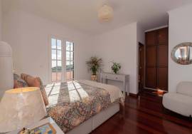 House - 3+1 Bedroom Apartment in Gaula with Sea Views House - 3+1 Bedroom Apartment in Gaula with Sea Views