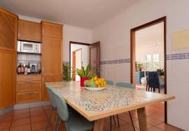 House - 3+1 Bedroom Apartment in Gaula with Sea Views House - 3+1 Bedroom Apartment in Gaula with Sea Views