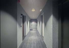 Varino 07 – T2 Modern on Estrada Monumental