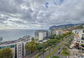 Varino 07 – T2 Modern on Estrada Monumental