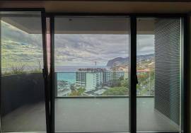 Varino 07 – T2 Modern on Estrada Monumental