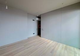 Varino 07 – T2 Modern on Estrada Monumental