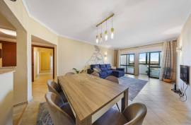 3 Bedroom Apartment with Generous Areas and Central Location in Portimão