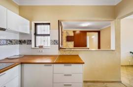 3 Bedroom Apartment with Generous Areas and Central Location in Portimão