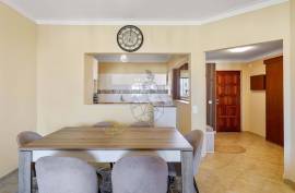 3 Bedroom Apartment with Generous Areas and Central Location in Portimão