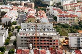 2 and 3 bedroom apartments with parking New for sale in Portimão