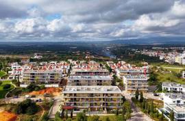 2 and 3 bedroom apartments with parking New for sale in Portimão