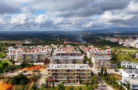 2 and 3 bedroom apartments with parking New for sale in Portimão