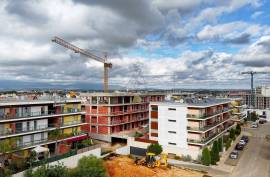 2 and 3 bedroom apartments with parking New for sale in Portimão