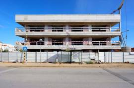 New Construction - Luxury 3 Bedroom Apartments in Mexilhoeira Grande