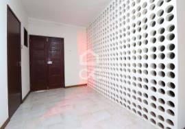 3 bedroom villa for sale in Almalaguês, Coimbra