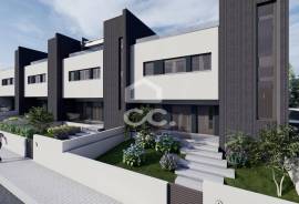 Semi-detached Chaves