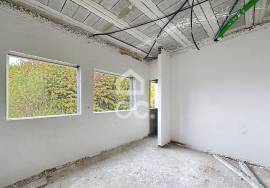 Semi-detached Chaves