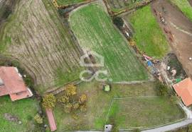 Land with Approved Project for Modern House and annex 15 minutes from Chaves