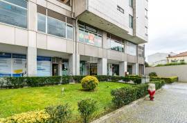 Hairdresser in Prime area of Gaia, near El Corte Inglês Hairdresser in Prime area of Gaia, near El Corte Inglês