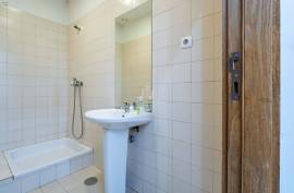 Hairdresser in Prime area of Gaia, near El Corte Inglês Hairdresser in Prime area of Gaia, near El Corte Inglês